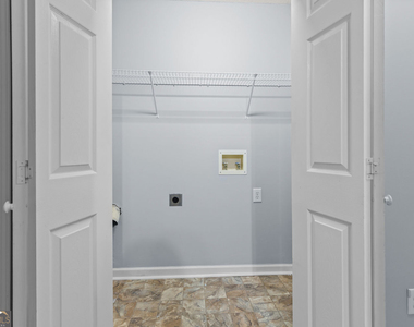 2510 Ft Daniels Drive - Photo Thumbnail 23