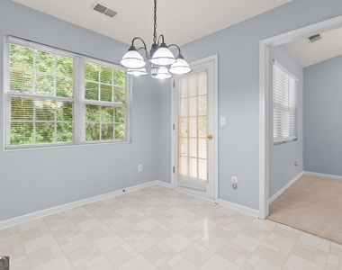 2510 Ft Daniels Drive - Photo Thumbnail 2