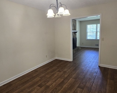 132 Johnson Drive - Photo Thumbnail 16