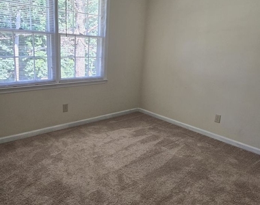 132 Johnson Drive - Photo Thumbnail 30