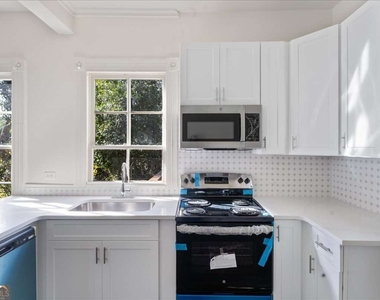 170 Rogers Avenue - Photo Thumbnail 13