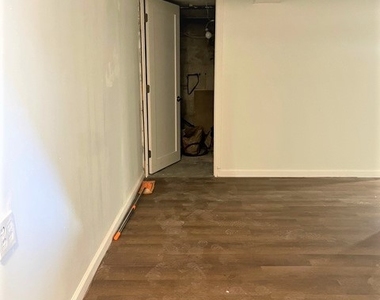 195 Broadway - Photo Thumbnail 15