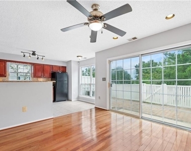 32 Cabot Way - Photo Thumbnail 6