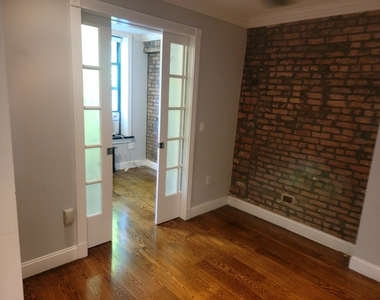 521 East 5th Street - Photo Thumbnail 8