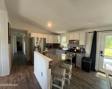 940 Anderson Road - Photo Thumbnail 16