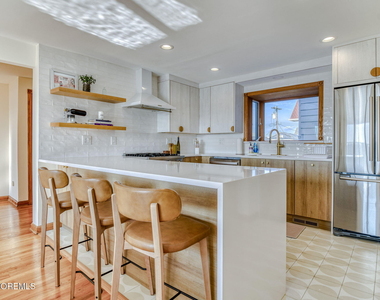 113 Central Avenue - Photo Thumbnail 8