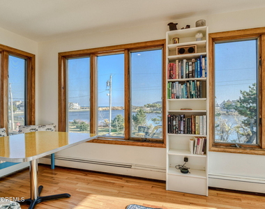 113 Central Avenue - Photo Thumbnail 21