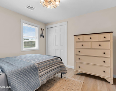 501 Forman Avenue - Photo Thumbnail 19