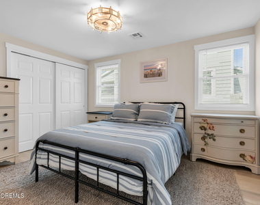501 Forman Avenue - Photo Thumbnail 14