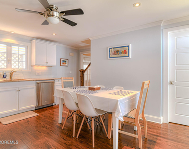 94 Embury Avenue - Photo Thumbnail 12