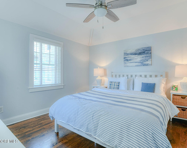 94 Embury Avenue - Photo Thumbnail 22