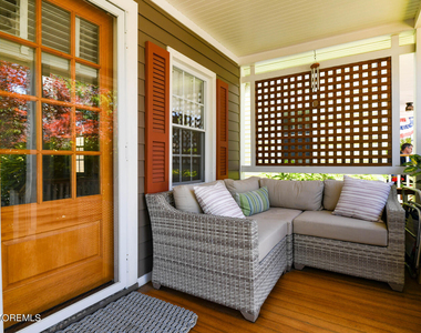 94 Embury Avenue - Photo Thumbnail 2