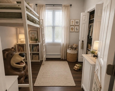 10 Lake Avenue - Photo Thumbnail 14