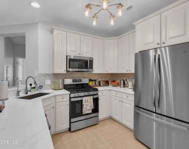 22 Cooper Avenue - Photo Thumbnail 19