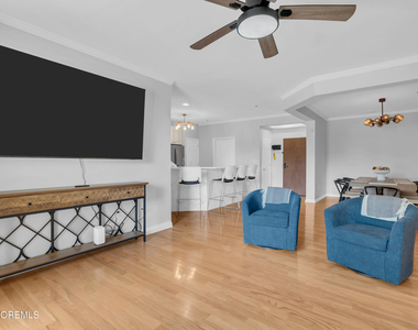 22 Cooper Avenue - Photo Thumbnail 14