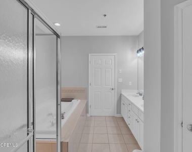 22 Cooper Avenue - Photo Thumbnail 32