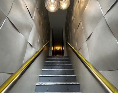 East 23rd Street - Photo Thumbnail 5