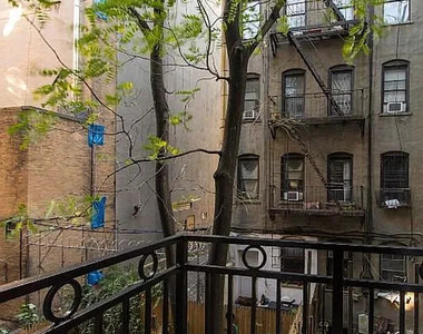 102 East 7th Street - Photo Thumbnail 6