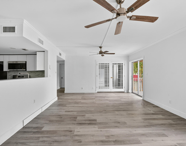495 Se 8th Street - Photo Thumbnail 23