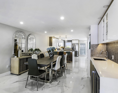 44 Yacht Club Drive - Photo Thumbnail 8