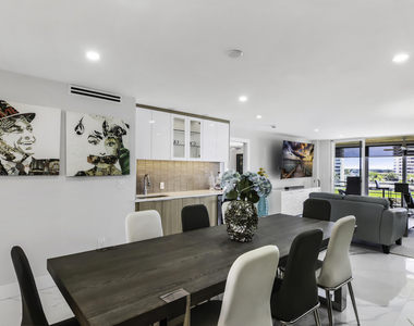 44 Yacht Club Drive - Photo Thumbnail 5