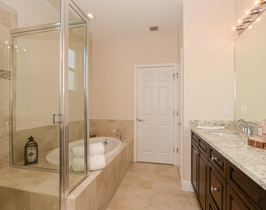 713 Nw Leonardo Circle - Photo Thumbnail 23
