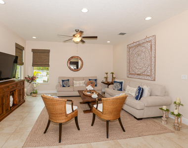 713 Nw Leonardo Circle - Photo Thumbnail 9