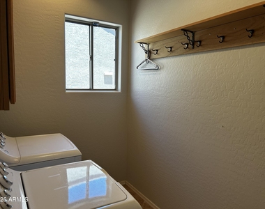 19103 N Emerald Cove Way - Photo Thumbnail 14