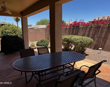 19103 N Emerald Cove Way - Photo Thumbnail 16