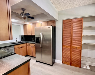 1850 Homewood Boulevard - Photo Thumbnail 2