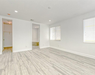 502 Sw 4th Avenue - Photo Thumbnail 14