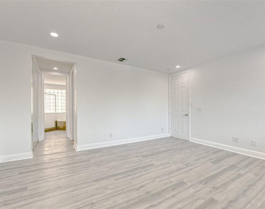 502 Sw 4th Avenue - Photo Thumbnail 17
