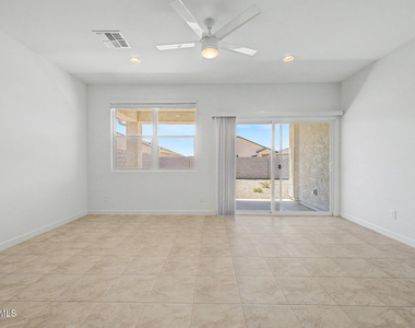 5457 E Cinder Lane - Photo Thumbnail 7