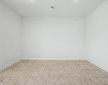 5457 E Cinder Lane - Photo Thumbnail 8
