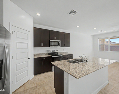 5457 E Cinder Lane - Photo Thumbnail 13