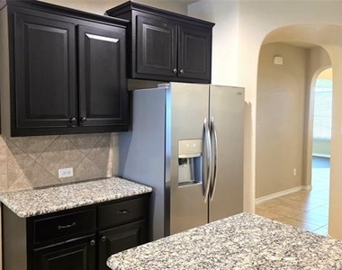 11504 Starlight Ranch Trail - Photo Thumbnail 5