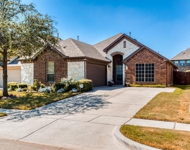 1404 Pillar Bluff Way - Photo Thumbnail 1