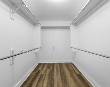 3805 San Lorenzo Drive - Photo Thumbnail 24