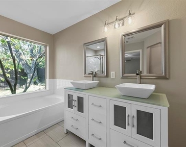 3805 San Lorenzo Drive - Photo Thumbnail 23