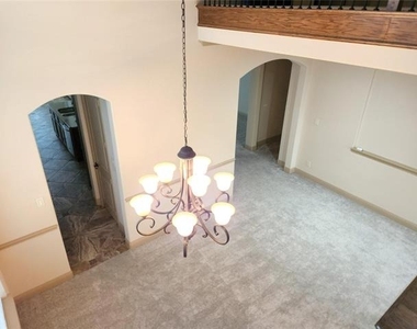 1208 Melcer Street - Photo Thumbnail 8