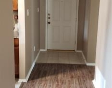3713 Hermalinda Drive - Photo Thumbnail 9