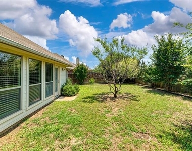 1200 Sierra Blanca Street - Photo Thumbnail 20