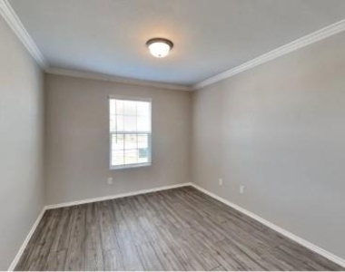 1139 Clear Dusk Lane - Photo Thumbnail 4