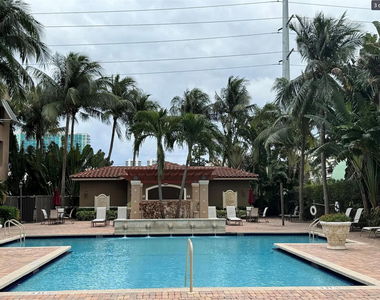 616 Clearwater Park Road - Photo Thumbnail 2