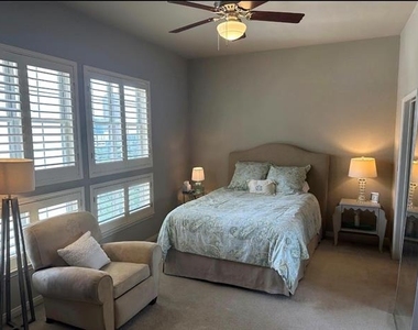 3225 Turtle Creek Boulevard - Photo Thumbnail 21