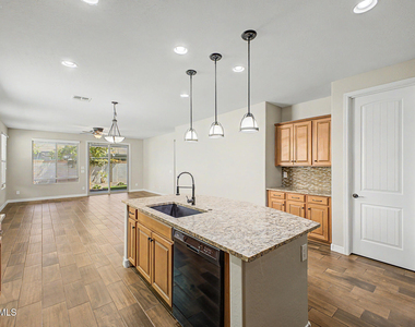 4286 E Mesquite Street - Photo Thumbnail 13