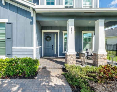 981 Castaway Court - Photo Thumbnail 3