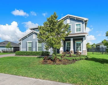 981 Castaway Court - Photo Thumbnail 2