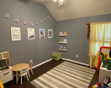 5827 Silver Sage Lane - Photo Thumbnail 12