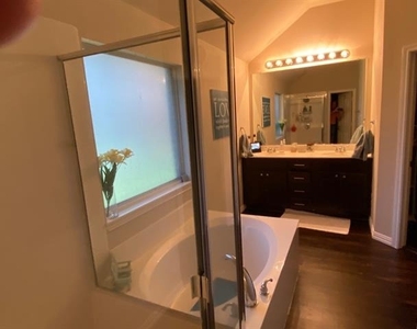 5827 Silver Sage Lane - Photo Thumbnail 16